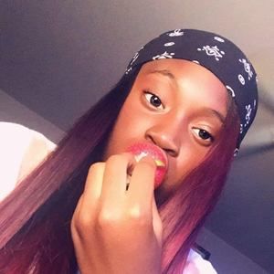 Meet your Posher, Keona